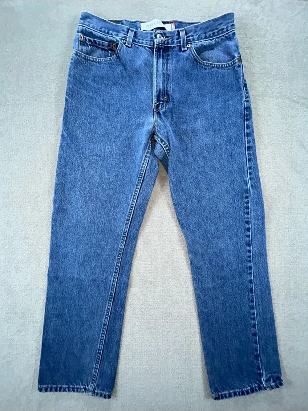 Vintage Y2K Levi’s 505 Regular Fit Zip Fly Jeans